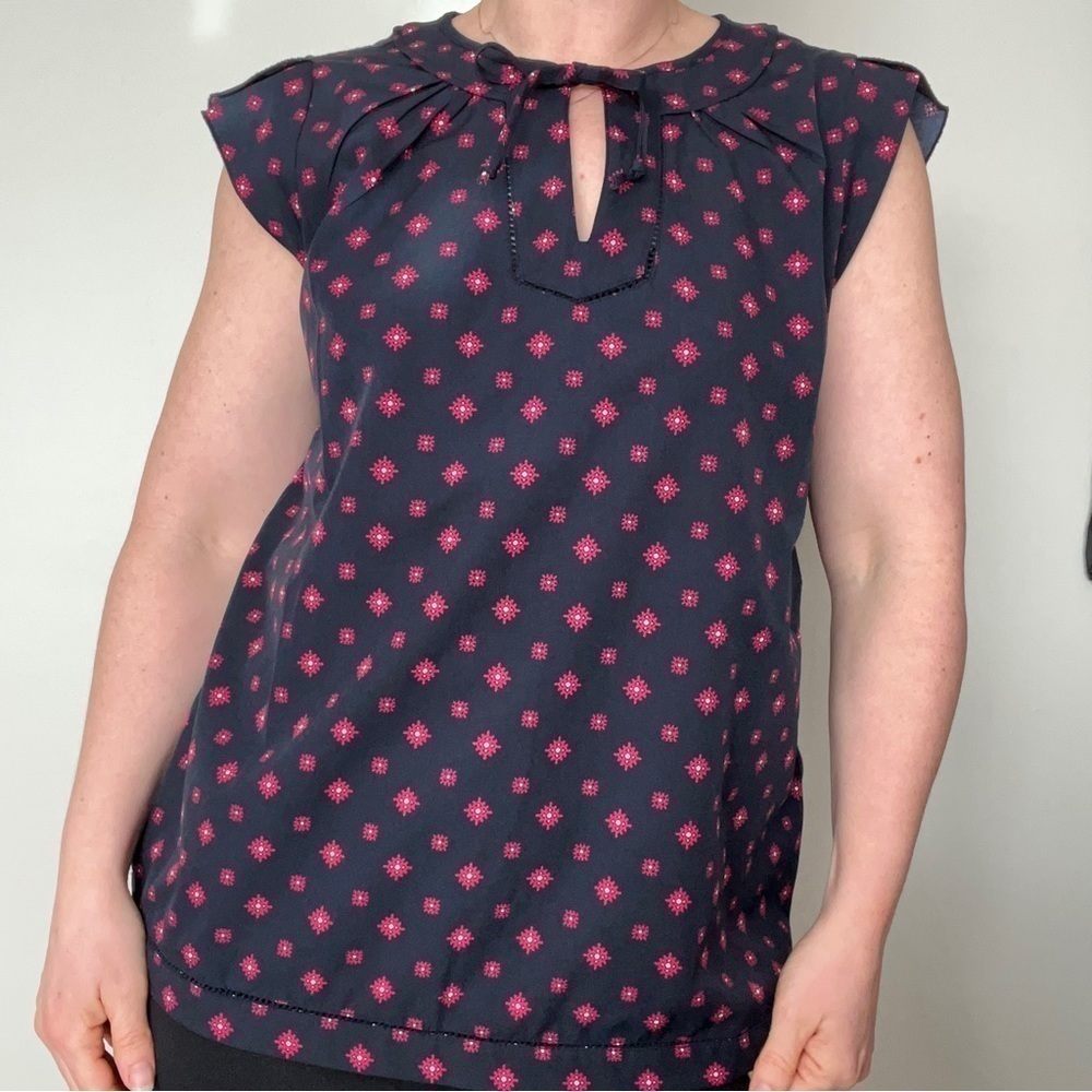 Tommy Hilfiger Patterned Cap Sleeve Blouse Navy Sz M